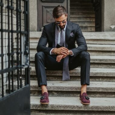 Handcrafted Shoes for Men: How to Choose the Right Pair for Your Style