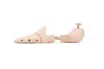 victorlondon-Shoe-Shapes-Stretcher-2-600-1